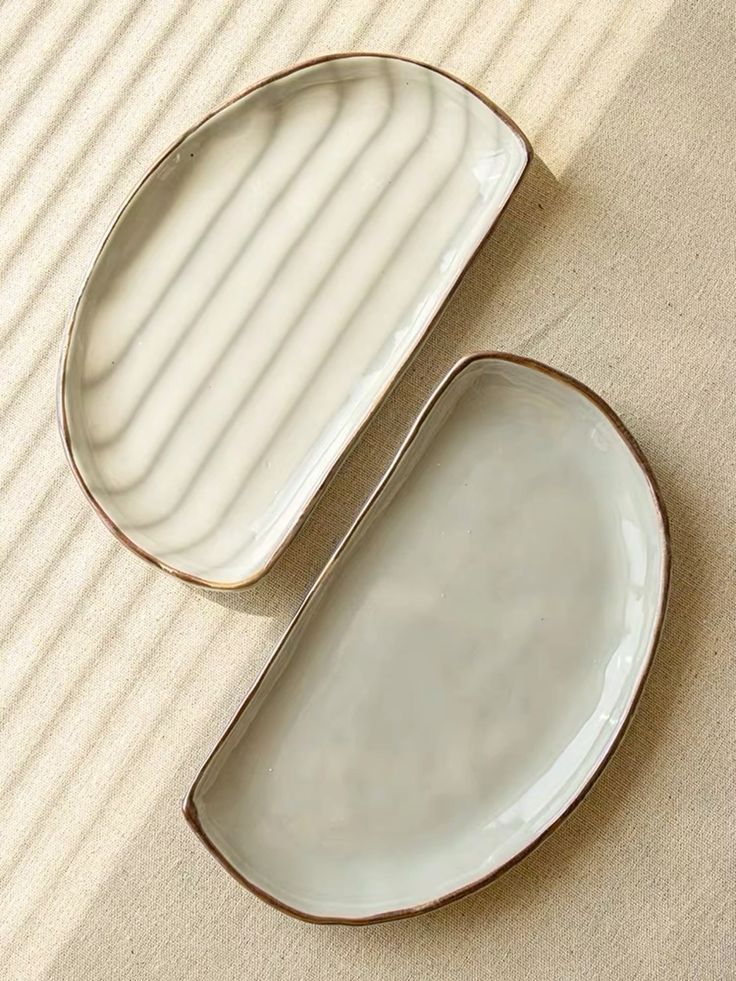 Half Light Side Plate